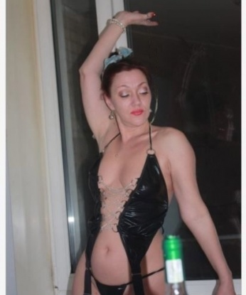 Анкета проститутки Анастасия - город Озрек, 44 года, №2003